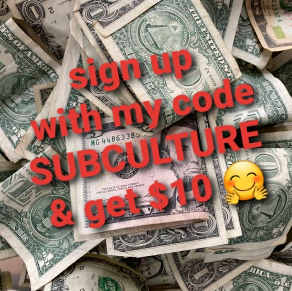 Elizabeth Arden Smokey Plum Lipstick - Picture 2 of 5